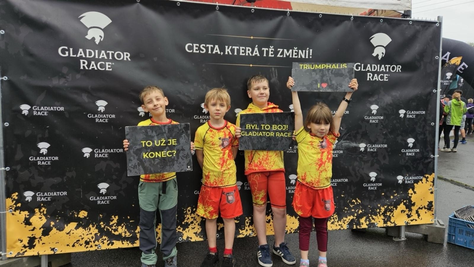 Zdjęcie w galerii na portalu naszraciborz.pl: Dwa medale Raciborków OCR na Gladiator Race w Ostrawie wiadomości z regionu