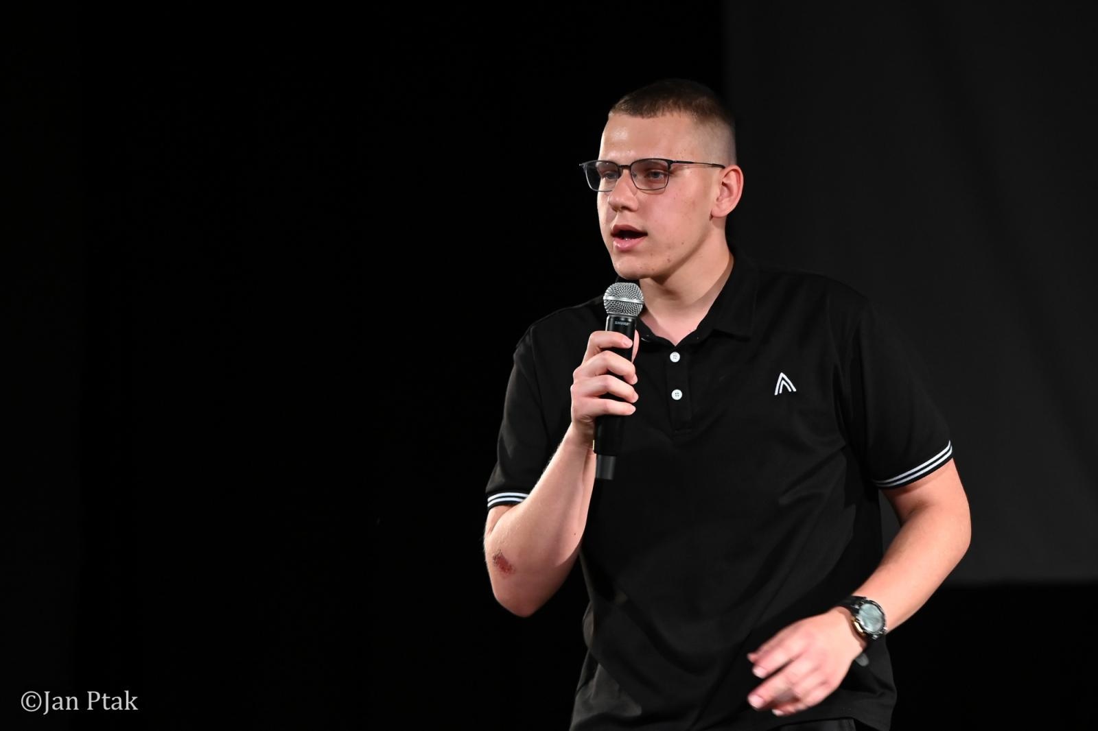 Zdjęcie w galerii na portalu naszraciborz.pl: Koncert piosenek Disneya w Raciborzu. Wydarzenie charytatywne na rzecz Fundacji Świętego Mikołaja wiadomości z regionu