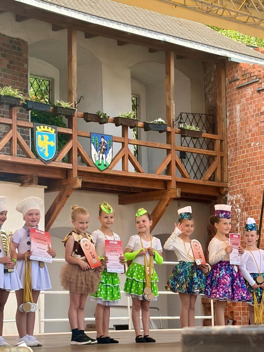 Zdjęcie w galerii na portalu naszraciborz.pl: ZARA z sukcesami na VI Mażoretkowym Zawrocie Głowy wiadomości z regionu