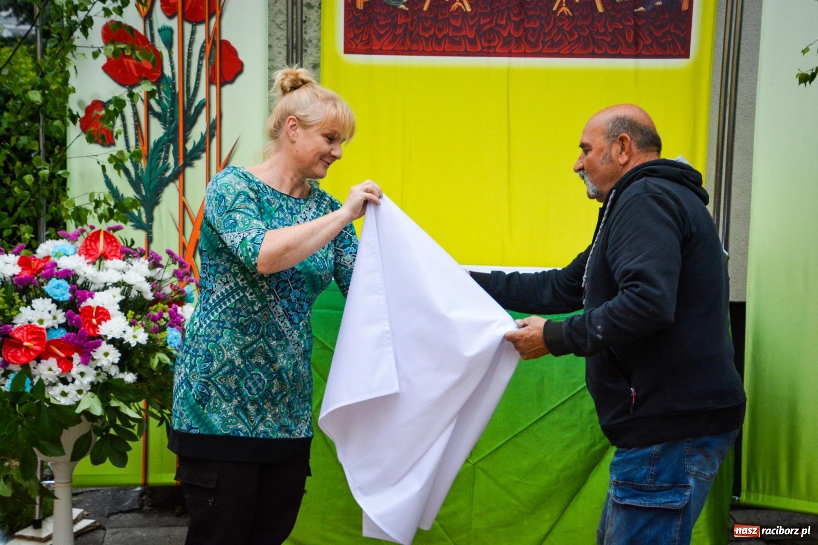 Zdjęcie w galerii na portalu naszraciborz.pl: Raciborskie stare miasto gotowe na procesję Bożego Ciała [FOTO] wiadomości z regionu