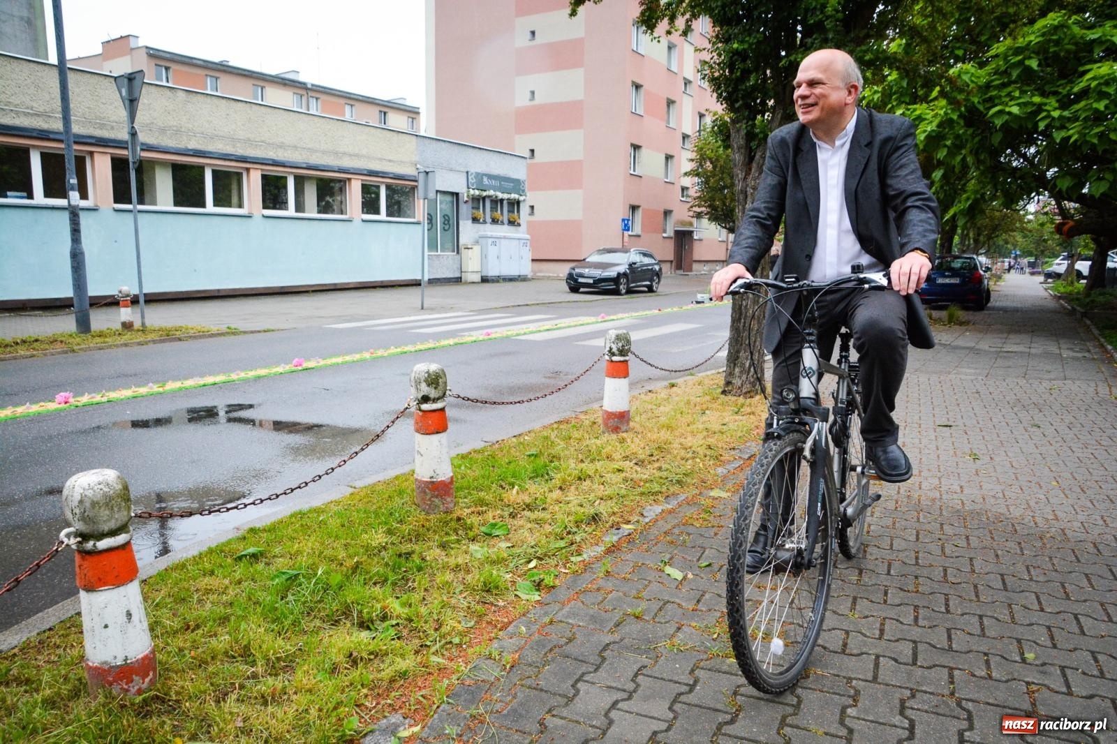 Zdjęcie w galerii na portalu naszraciborz.pl: Raciborskie stare miasto gotowe na procesję Bożego Ciała [FOTO] wiadomości z regionu
