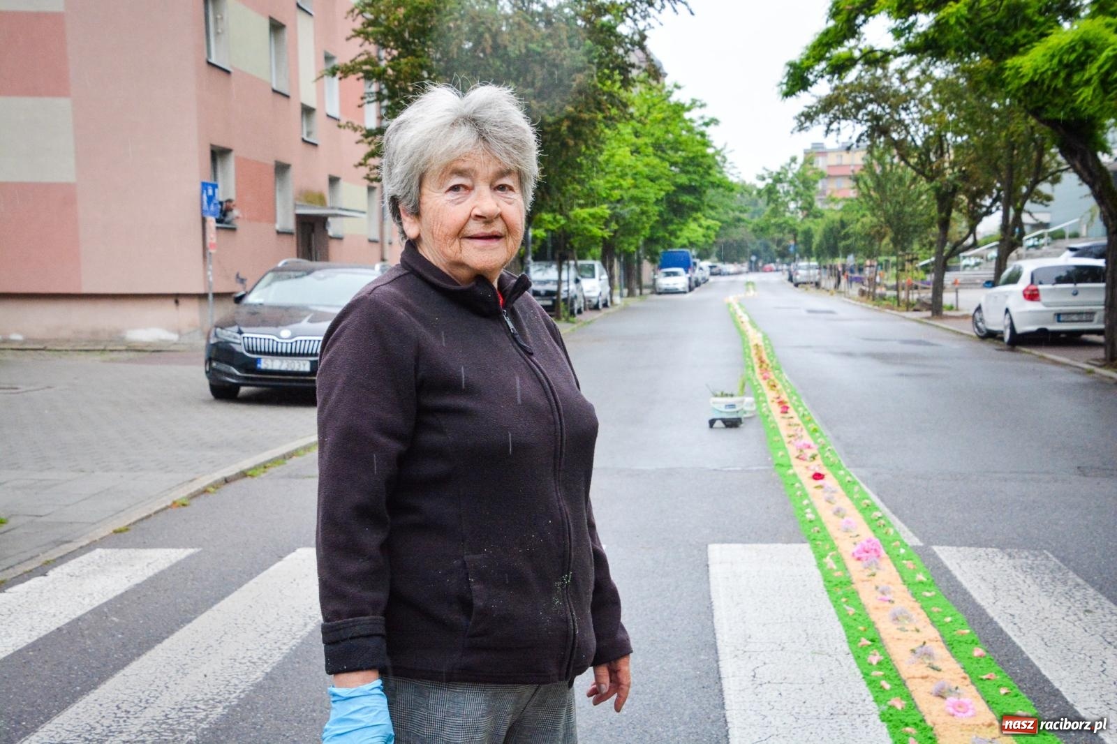 Zdjęcie w galerii na portalu naszraciborz.pl: Raciborskie stare miasto gotowe na procesję Bożego Ciała [FOTO] wiadomości z regionu