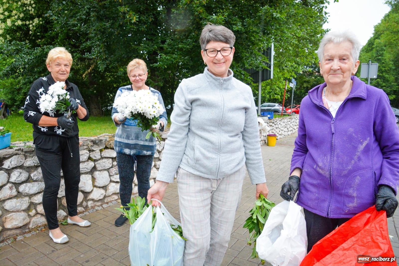 Zdjęcie w galerii na portalu naszraciborz.pl: Raciborskie stare miasto gotowe na procesję Bożego Ciała [FOTO] wiadomości z regionu