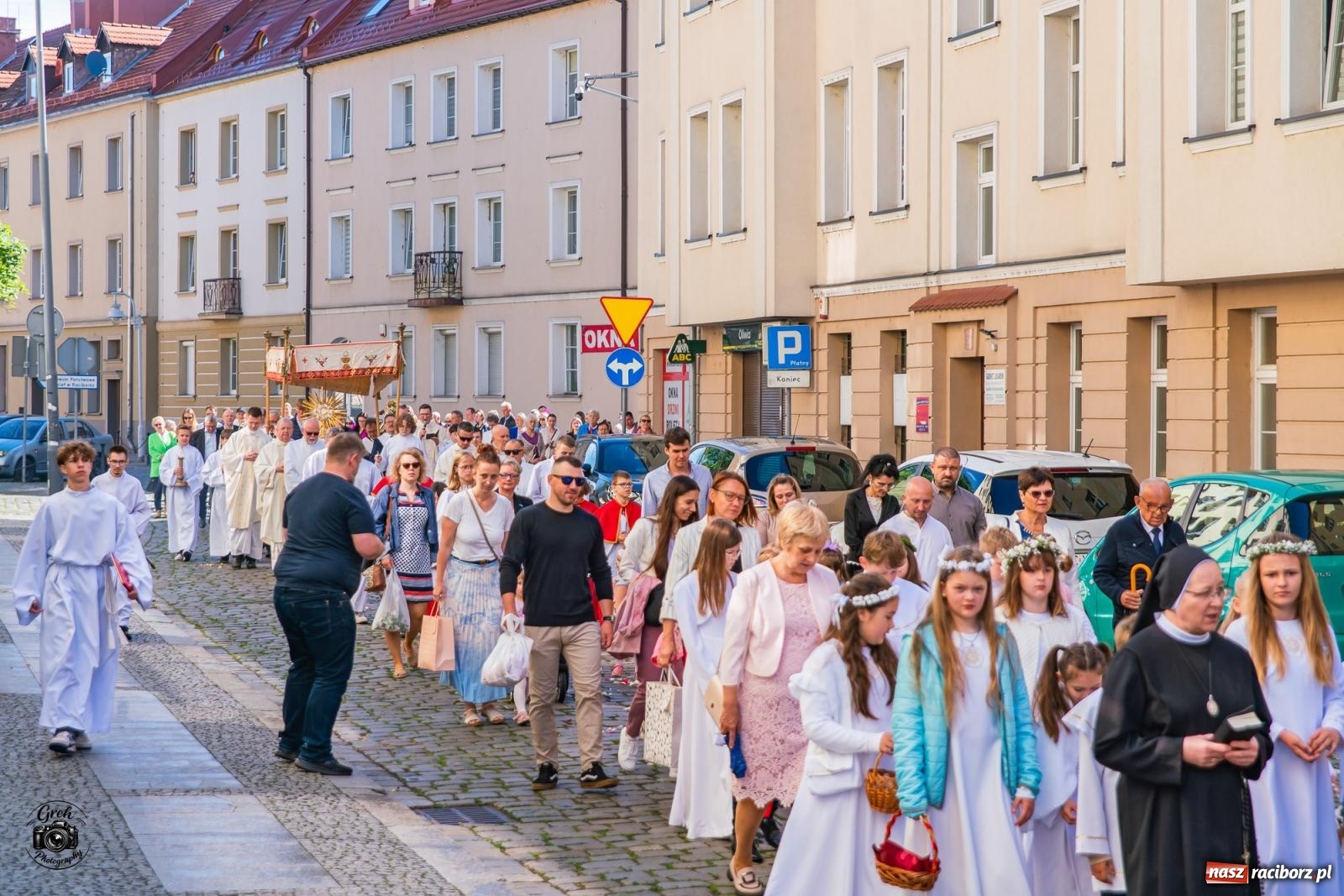 Zdjęcie w galerii na portalu naszraciborz.pl: Procesja Bożego Ciała przeszła ulicami parafii WNMP [FOTO i WIDEO] wiadomości z regionu