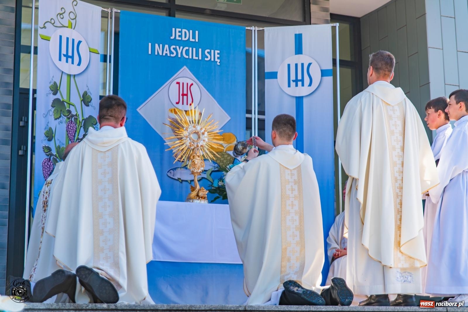Zdjęcie w galerii na portalu naszraciborz.pl: Procesja Bożego Ciała przeszła ulicami parafii WNMP [FOTO i WIDEO] wiadomości z regionu