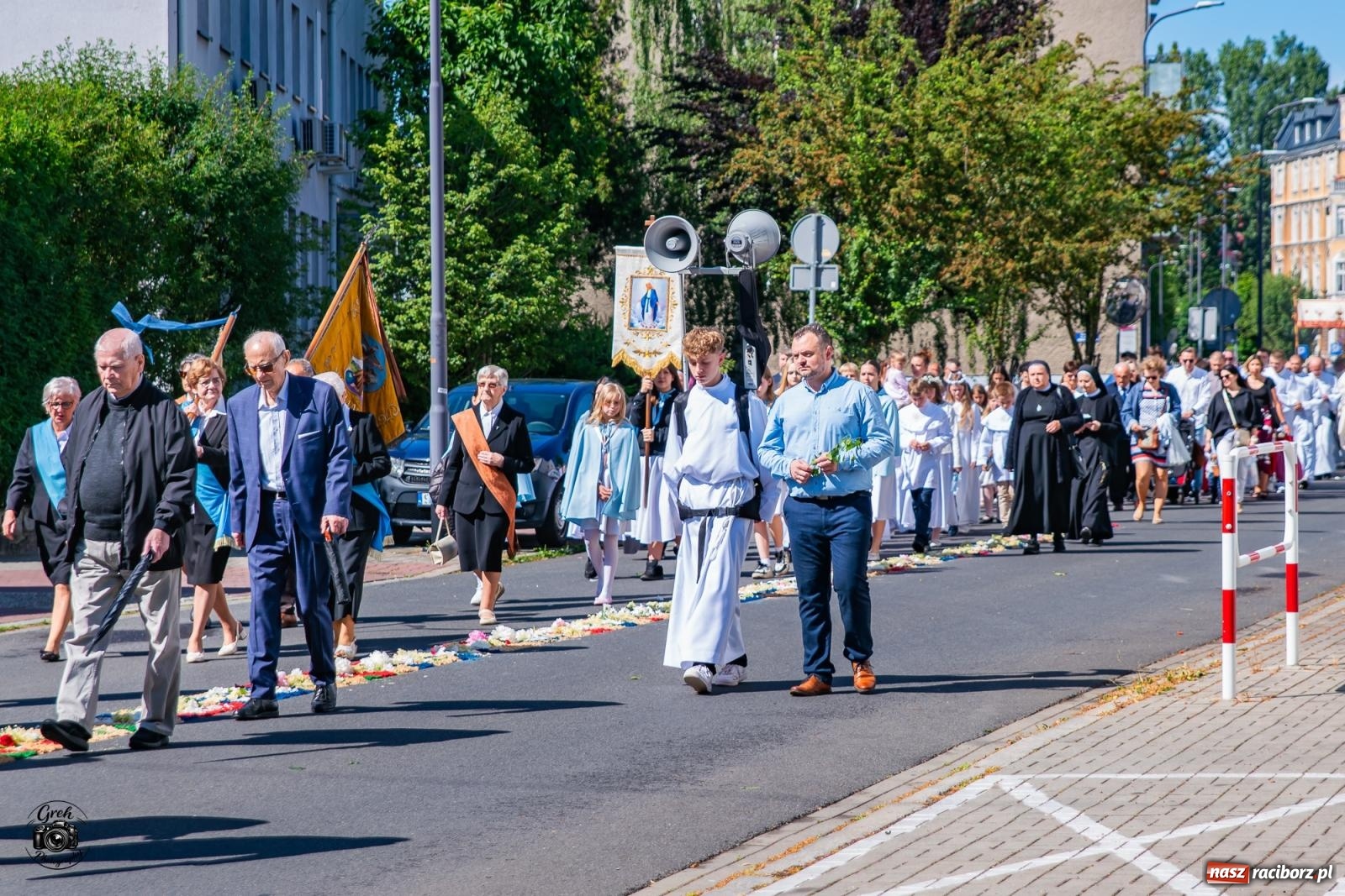 Zdjęcie w galerii na portalu naszraciborz.pl: Procesja Bożego Ciała przeszła ulicami parafii WNMP [FOTO i WIDEO] wiadomości z regionu