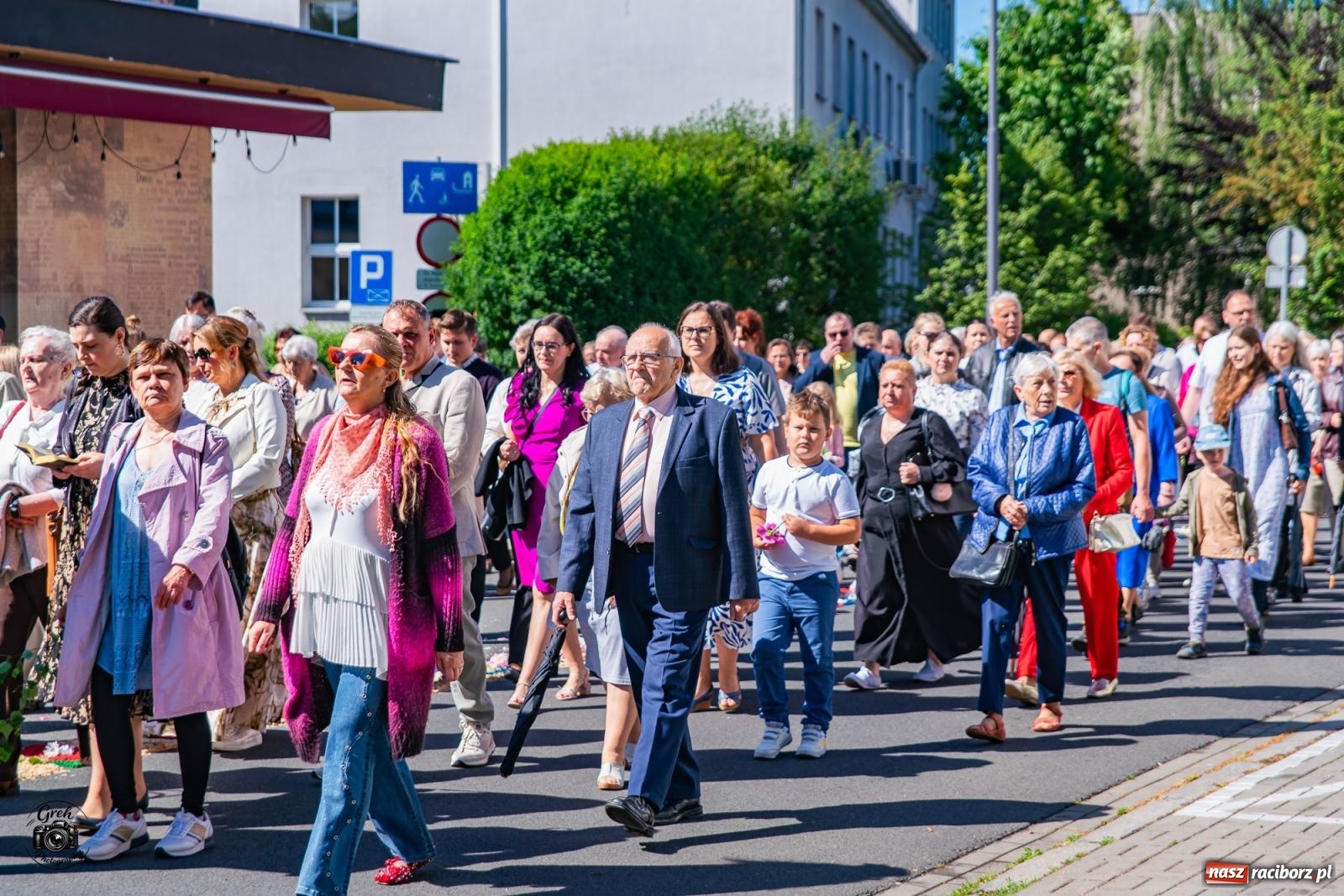 Zdjęcie w galerii na portalu naszraciborz.pl: Procesja Bożego Ciała przeszła ulicami parafii WNMP [FOTO i WIDEO] wiadomości z regionu