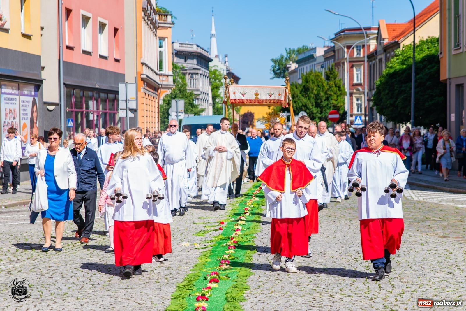 Zdjęcie w galerii na portalu naszraciborz.pl: Procesja Bożego Ciała przeszła ulicami parafii WNMP [FOTO i WIDEO] wiadomości z regionu