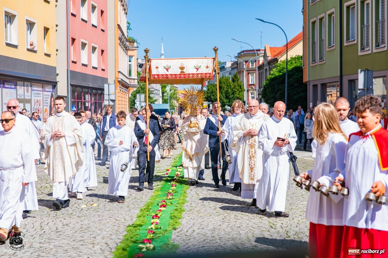 Zdjęcie w galerii na portalu naszraciborz.pl: Procesja Bożego Ciała przeszła ulicami parafii WNMP [FOTO i WIDEO] wiadomości z regionu