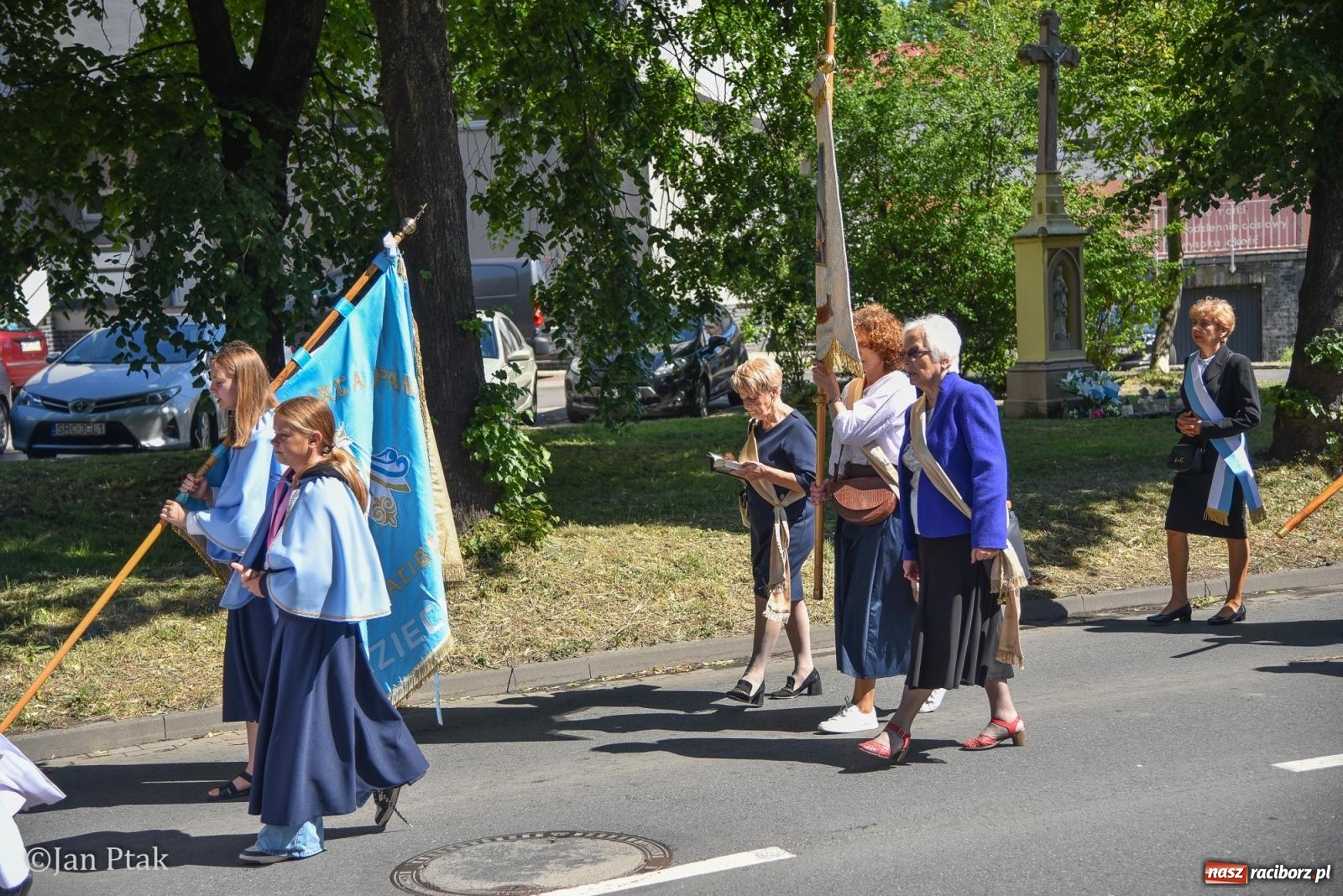 Zdjęcie w galerii na portalu naszraciborz.pl: Boże Ciało w największej raciborskiej parafii - fotorelacja z NSPJ wiadomości z regionu