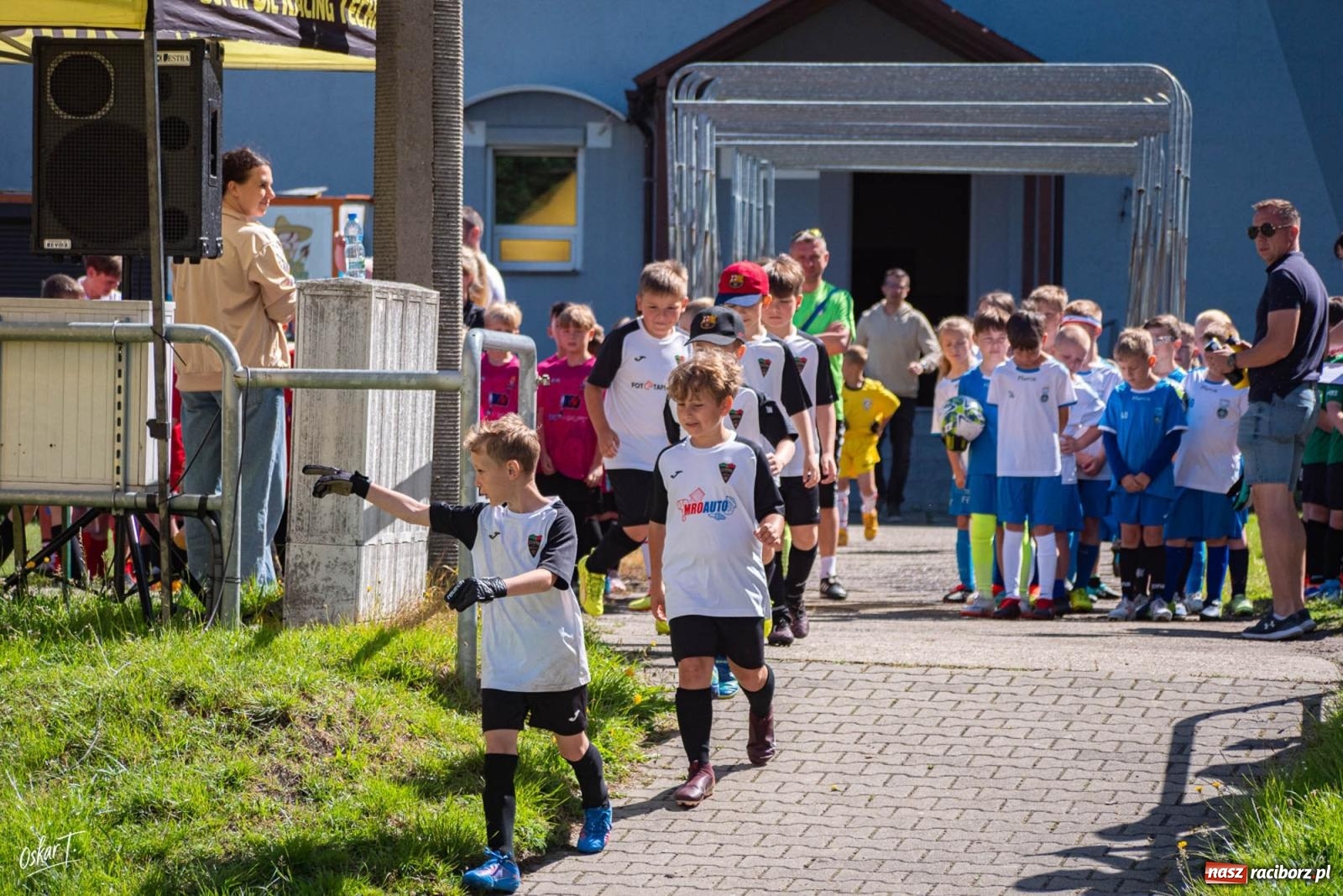 Zdjęcie w galerii na portalu naszraciborz.pl: Młodzi piłkarze rywalizowali w Nędzy. InPost Cup pełen goli i sportowych emocji [FOTO] wiadomości z regionu