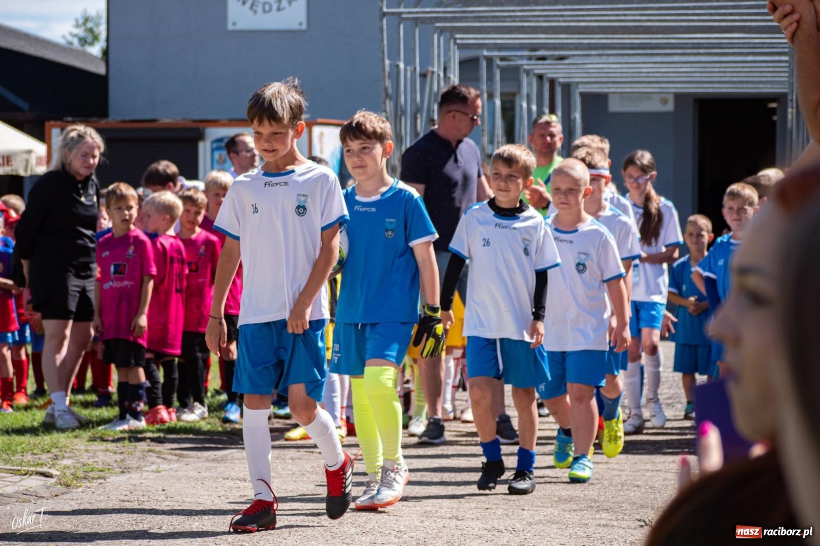 Zdjęcie w galerii na portalu naszraciborz.pl: Młodzi piłkarze rywalizowali w Nędzy. InPost Cup pełen goli i sportowych emocji [FOTO] wiadomości z regionu