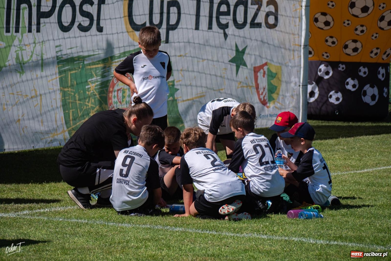 Zdjęcie w galerii na portalu naszraciborz.pl: Młodzi piłkarze rywalizowali w Nędzy. InPost Cup pełen goli i sportowych emocji [FOTO] wiadomości z regionu