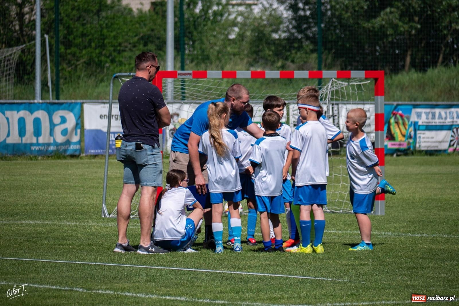 Zdjęcie w galerii na portalu naszraciborz.pl: Młodzi piłkarze rywalizowali w Nędzy. InPost Cup pełen goli i sportowych emocji [FOTO] wiadomości z regionu