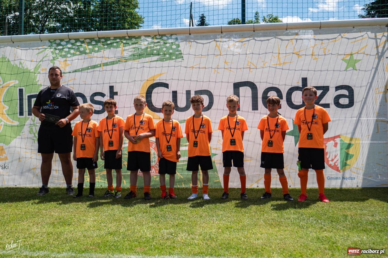 Zdjęcie w galerii na portalu naszraciborz.pl: Młodzi piłkarze rywalizowali w Nędzy. InPost Cup pełen goli i sportowych emocji [FOTO] wiadomości z regionu