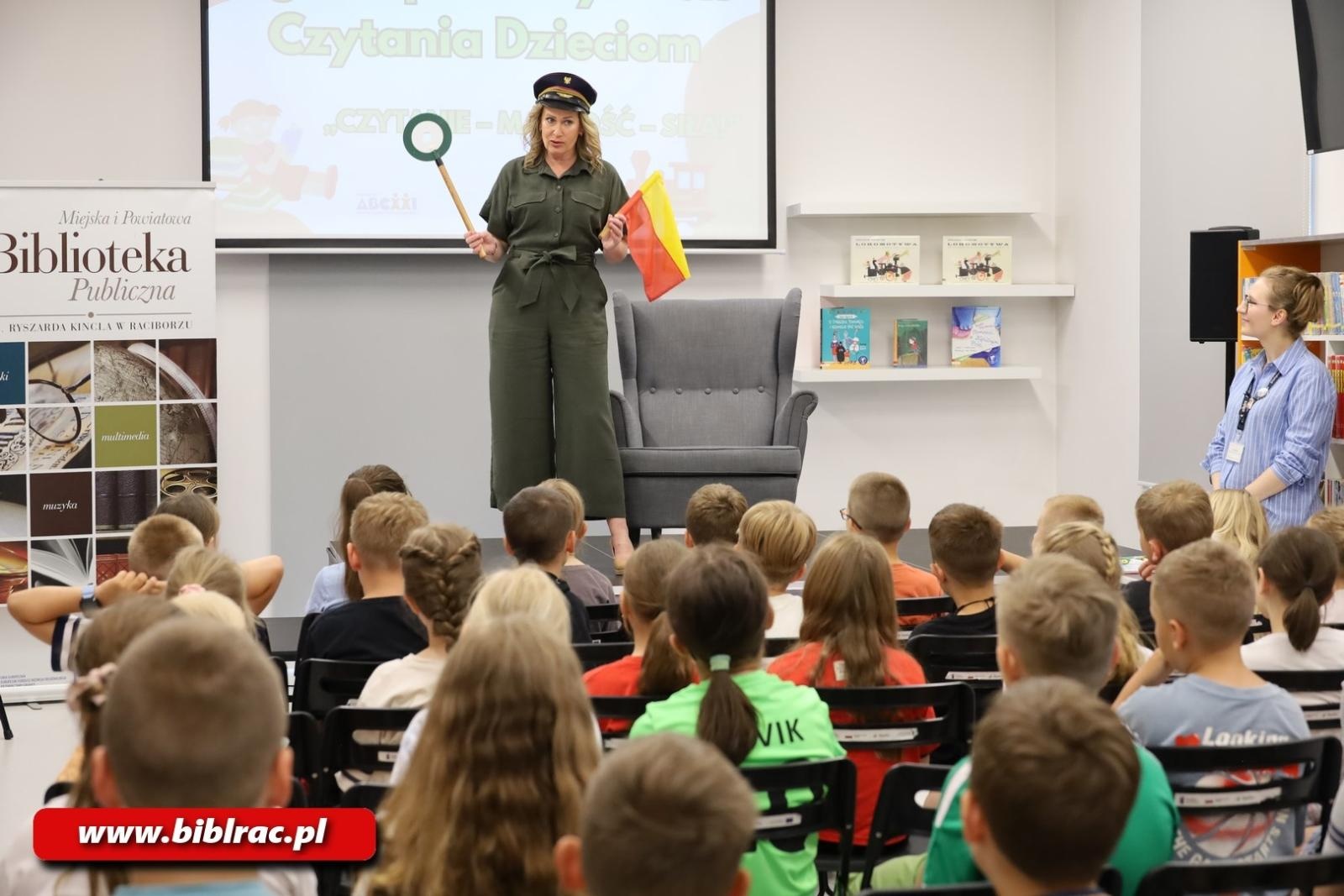 Zdjęcie w galerii na portalu naszraciborz.pl: Podsumowanie Ogólnopolskiego Tygodnia Czytania Dzieciom w raciborskiej bibliotece wiadomości z regionu