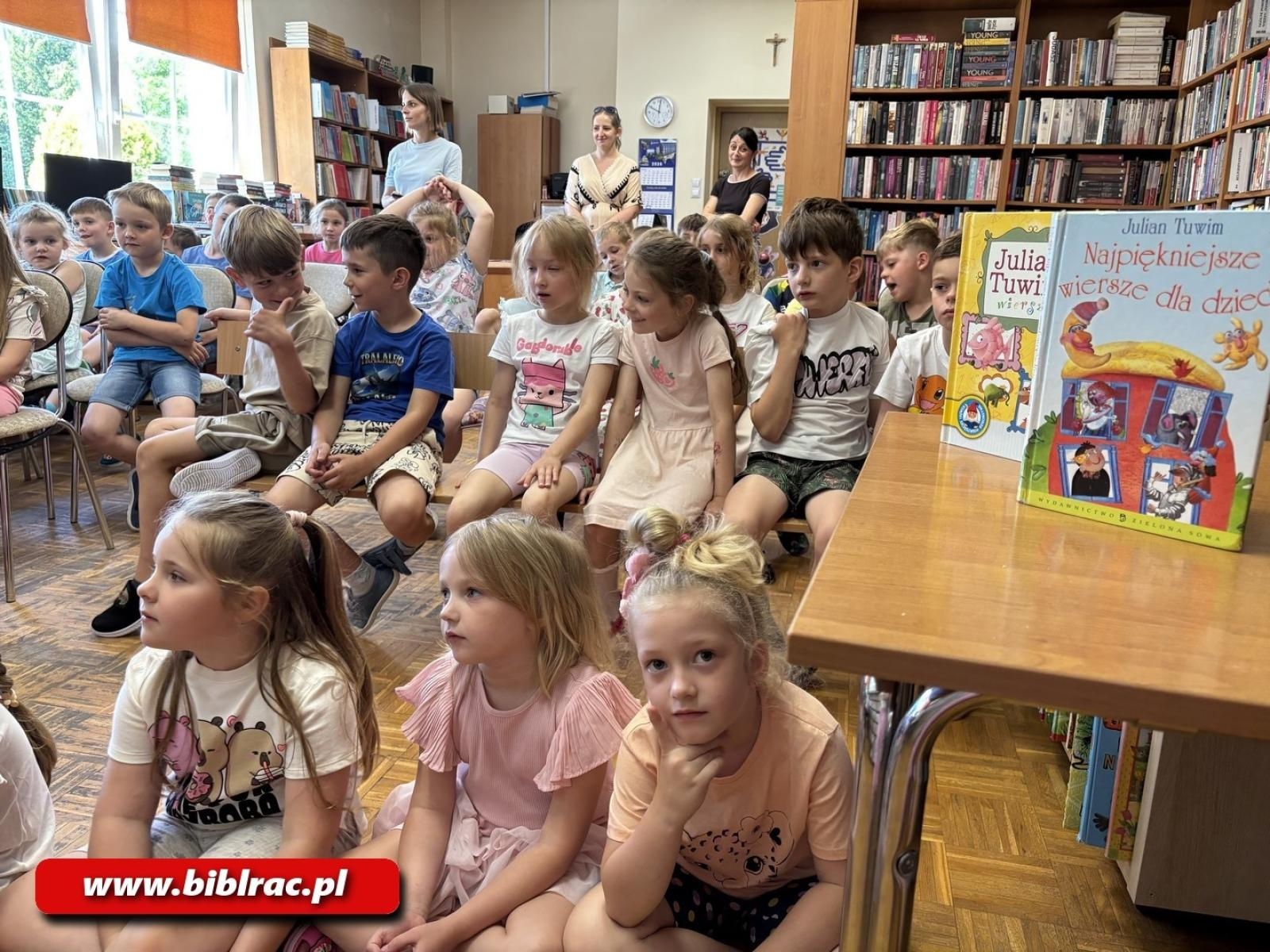 Zdjęcie w galerii na portalu naszraciborz.pl: Podsumowanie Ogólnopolskiego Tygodnia Czytania Dzieciom w raciborskiej bibliotece wiadomości z regionu