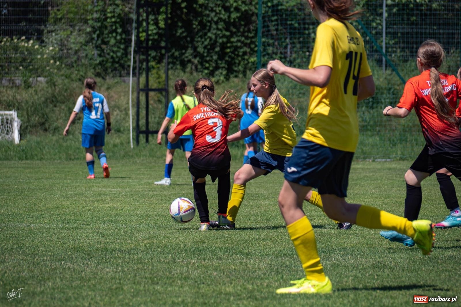 Zdjęcie w galerii na portalu naszraciborz.pl: Dziewczęta po raz pierwszy na InPost Cup. Drugi dzień turnieju za nami [FOTO] wiadomości z regionu