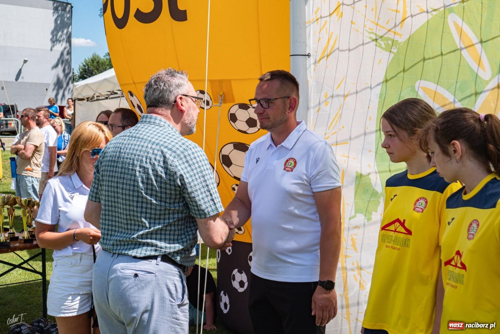 Zdjęcie w galerii na portalu naszraciborz.pl: Dziewczęta po raz pierwszy na InPost Cup. Drugi dzień turnieju za nami [FOTO] wiadomości z regionu
