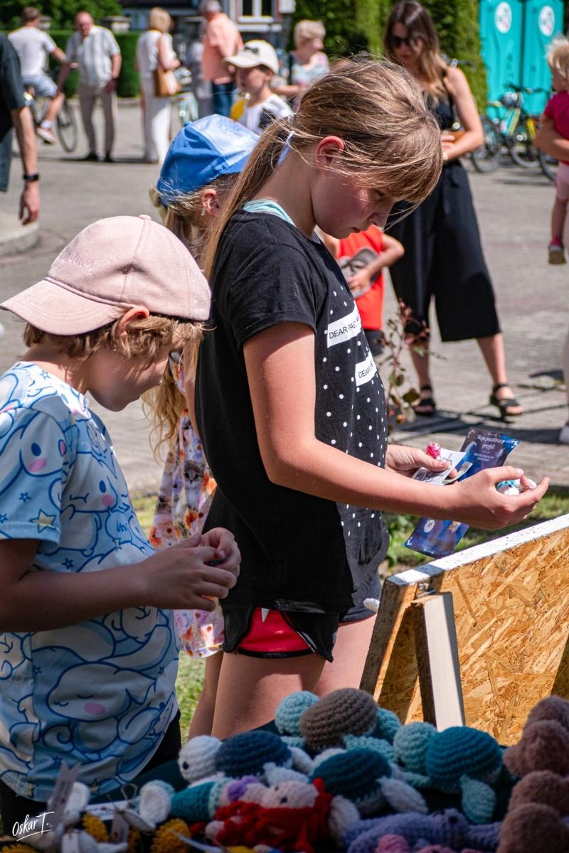 Zdjęcie w galerii na portalu naszraciborz.pl: Piknik rodzinny w Zawadzie Książęcej. Dzień Dziecka z teatrem, animacjami i atrakcjami dla najmłodszych [FOTO] wiadomości z regionu