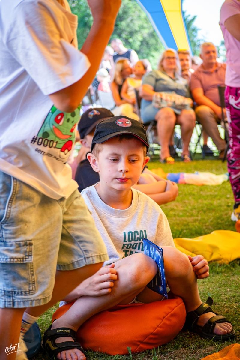 Zdjęcie w galerii na portalu naszraciborz.pl: Piknik rodzinny w Zawadzie Książęcej. Dzień Dziecka z teatrem, animacjami i atrakcjami dla najmłodszych [FOTO] wiadomości z regionu