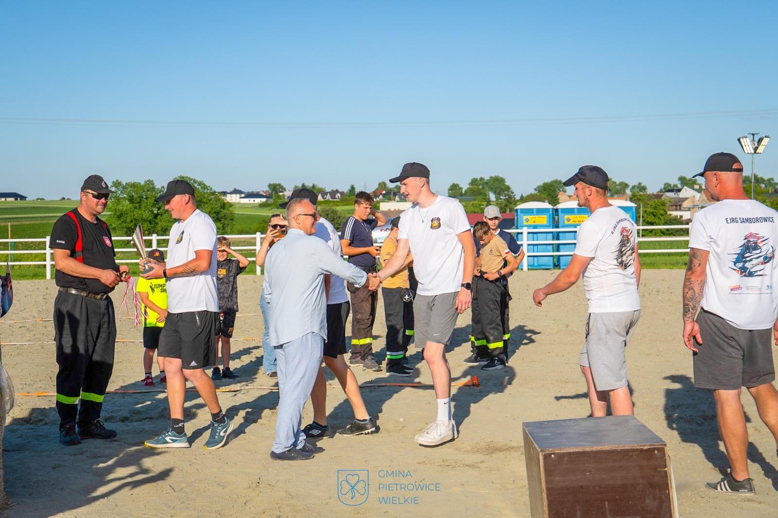 Zdjęcie w galerii na portalu naszraciborz.pl: Strongman Strażaków i Strażacki Dzień Dziecka w Żerdzinach wiadomości z regionu