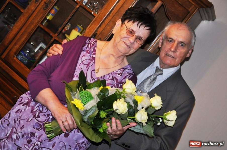 Zdjęcie w galerii na portalu naszraciborz.pl: Pokochali się na Mazurach wiadomości z regionu