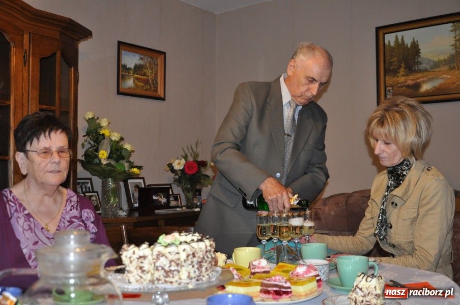 Zdjęcie w galerii na portalu naszraciborz.pl: Pokochali się na Mazurach wiadomości z regionu