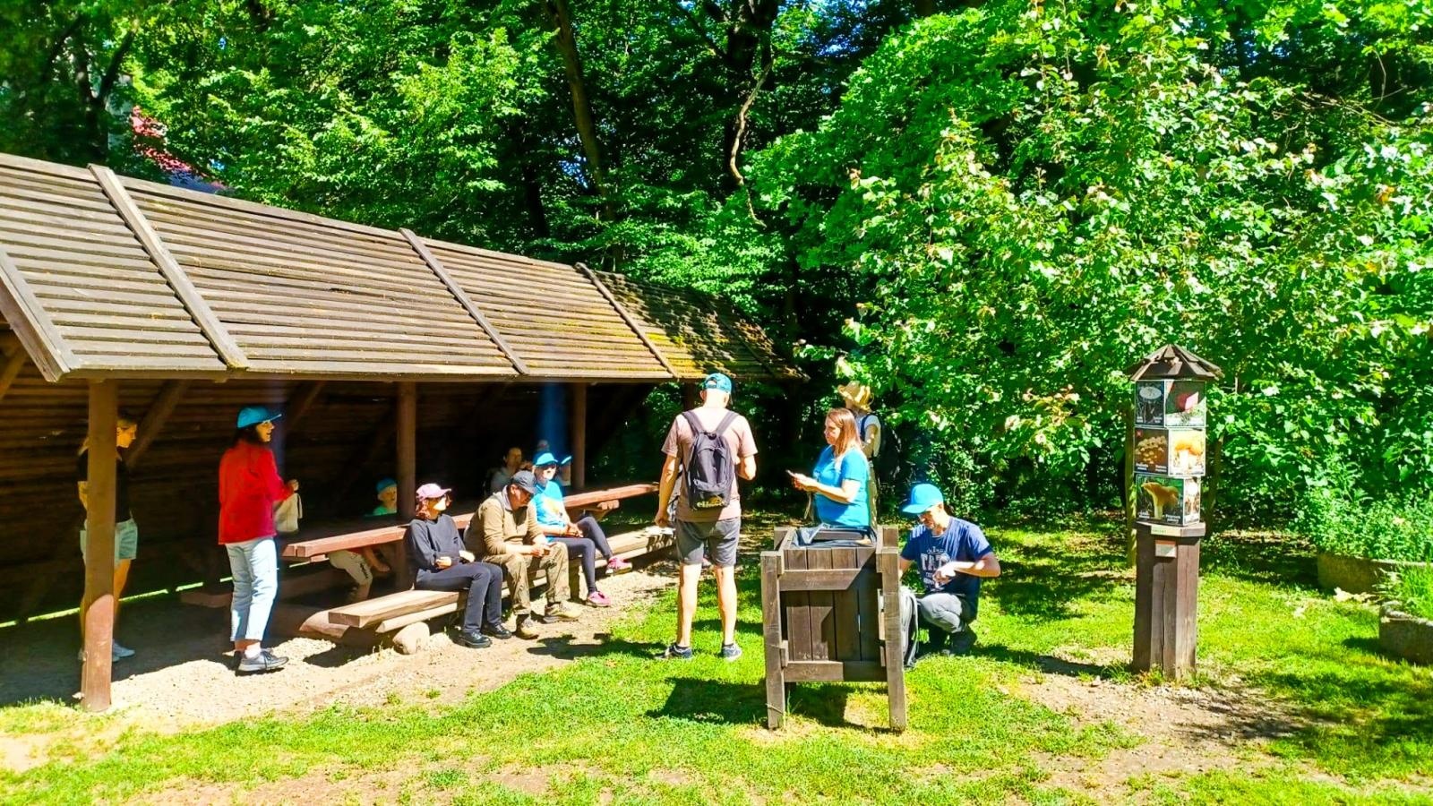 Zdjęcie w galerii na portalu naszraciborz.pl: Nocne wyprawy i przyrodniczy maraton obserwacji. Mieszkańcy odkrywali bogactwo Arboretum Bramy Morawskiej wiadomości z regionu