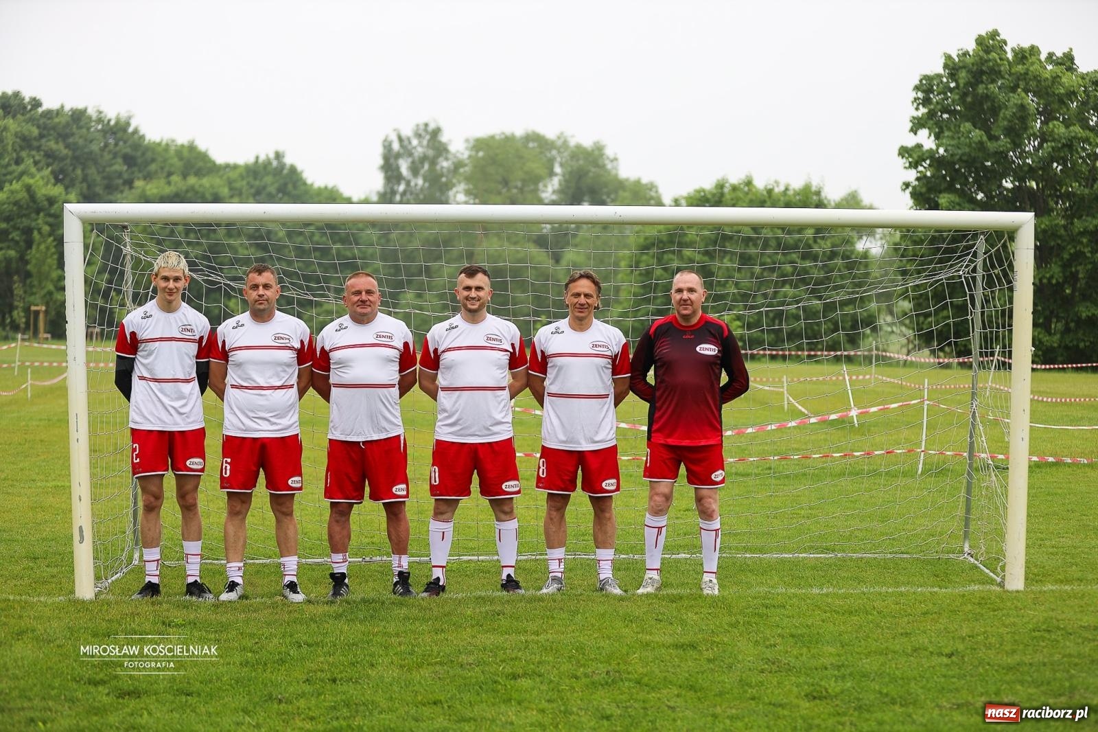Zdjęcie w galerii na portalu naszraciborz.pl: 27. Spartakiada Sportowa Przemysłu Spożywczego NSZZ Solidarność. Na starcie ekipa z Mieszka wiadomości z regionu