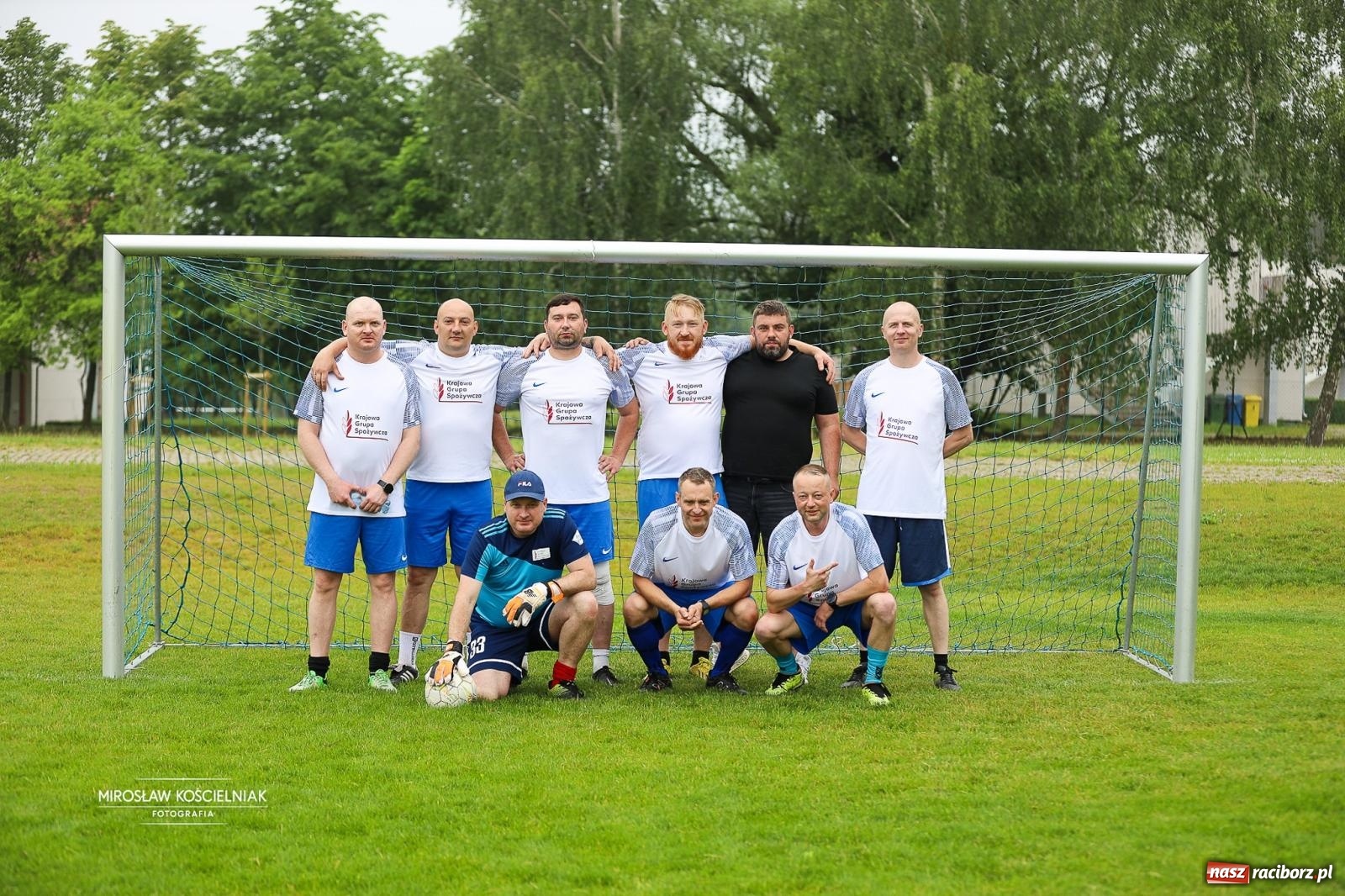 Zdjęcie w galerii na portalu naszraciborz.pl: 27. Spartakiada Sportowa Przemysłu Spożywczego NSZZ Solidarność. Na starcie ekipa z Mieszka wiadomości z regionu