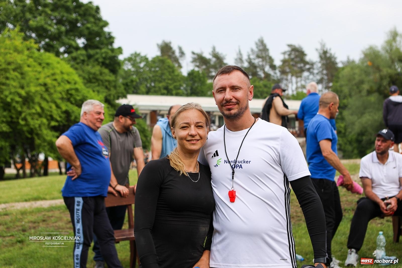 Zdjęcie w galerii na portalu naszraciborz.pl: 27. Spartakiada Sportowa Przemysłu Spożywczego NSZZ Solidarność. Na starcie ekipa z Mieszka wiadomości z regionu