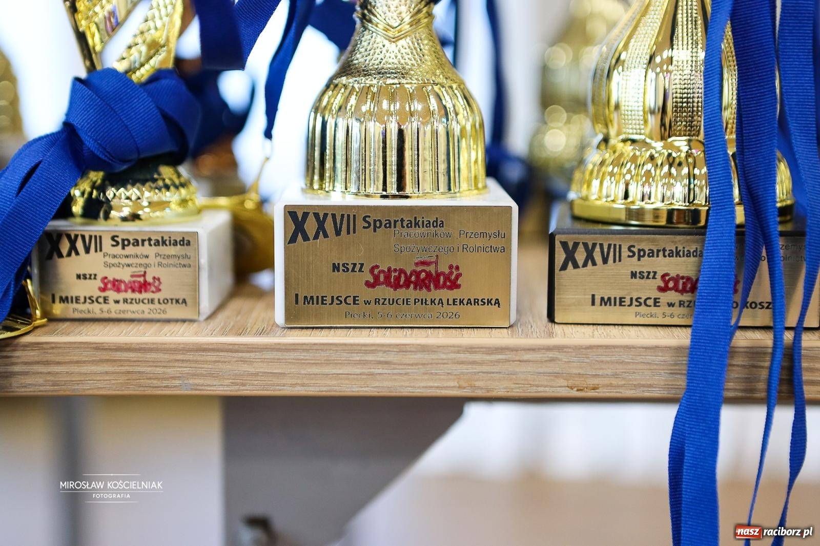 Zdjęcie w galerii na portalu naszraciborz.pl: 27. Spartakiada Sportowa Przemysłu Spożywczego NSZZ Solidarność. Na starcie ekipa z Mieszka wiadomości z regionu