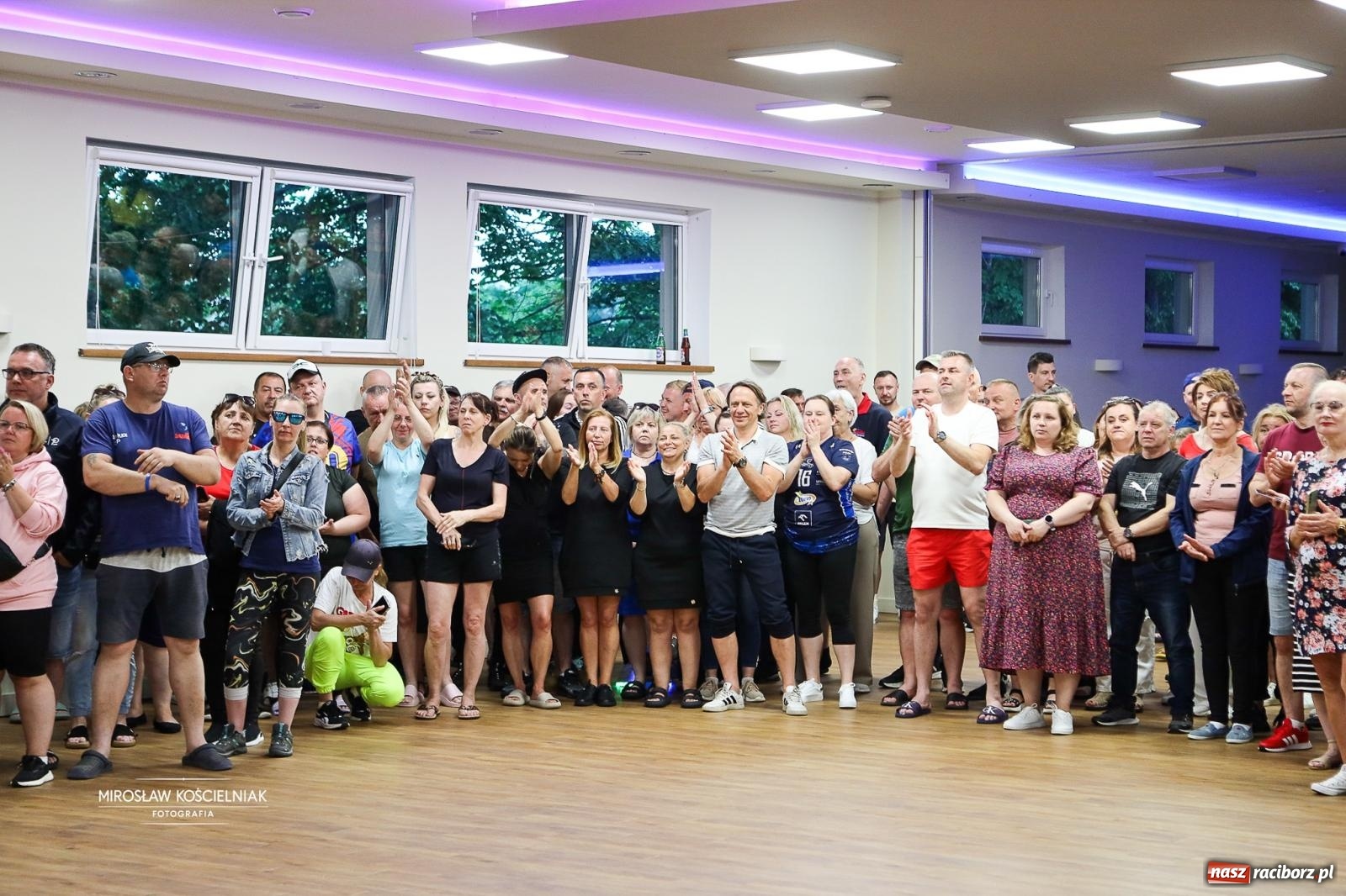 Zdjęcie w galerii na portalu naszraciborz.pl: 27. Spartakiada Sportowa Przemysłu Spożywczego NSZZ Solidarność. Na starcie ekipa z Mieszka wiadomości z regionu