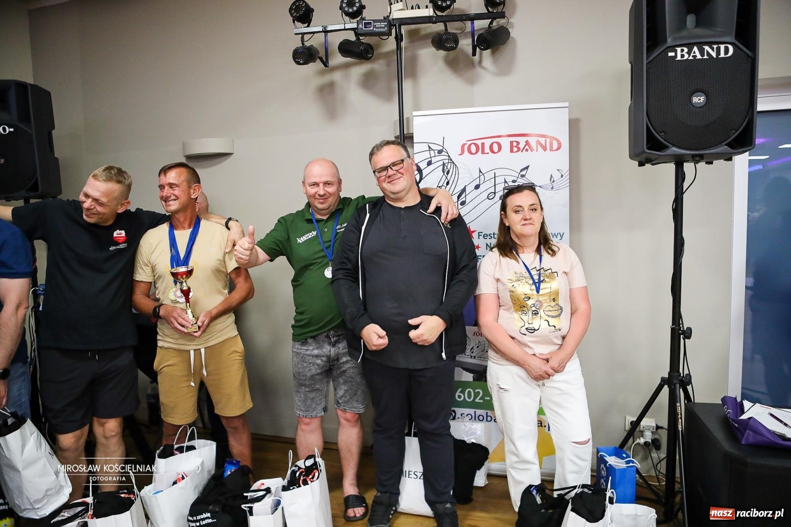 Zdjęcie w galerii na portalu naszraciborz.pl: 27. Spartakiada Sportowa Przemysłu Spożywczego NSZZ Solidarność. Na starcie ekipa z Mieszka wiadomości z regionu