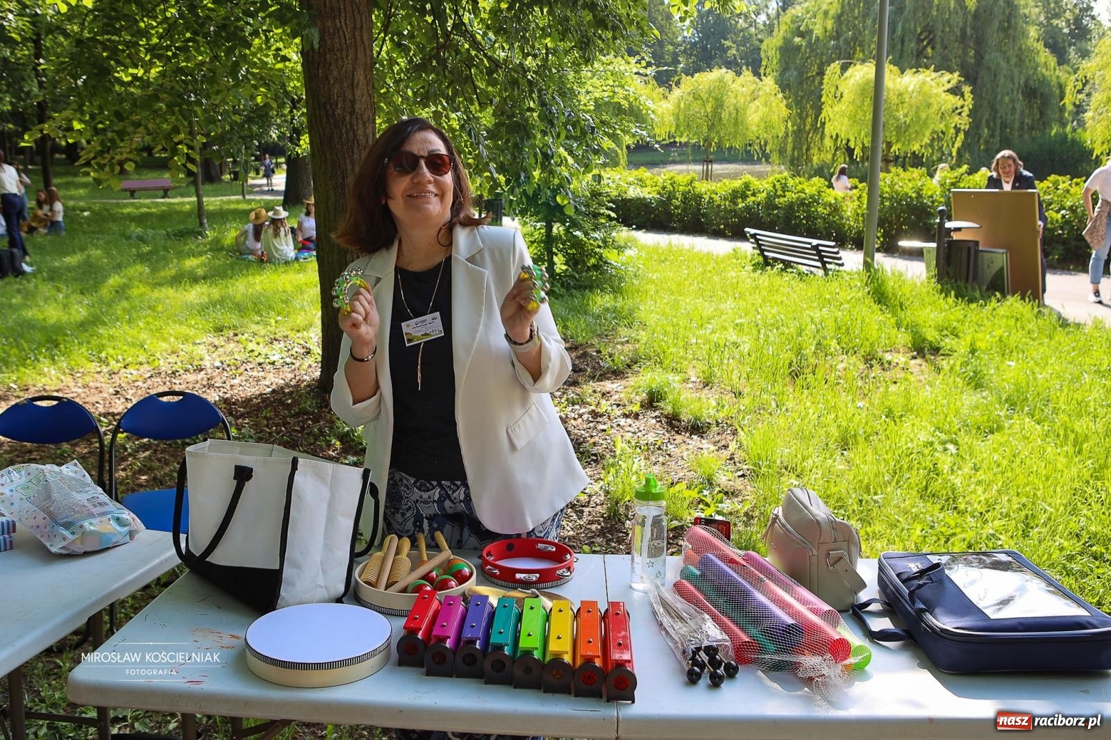 Zdjęcie w galerii na portalu naszraciborz.pl: Park Roth pełen dziecięcej energii. IV Festiwal Piosenki i Sportu za nami [FOTO i WIDEO] wiadomości z regionu