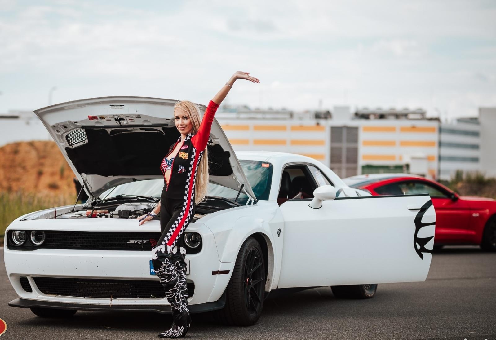 Zdjęcie w galerii na portalu naszraciborz.pl: American Cars Mania, czyli największy festiwal amerykańskiej motoryzacji w Europie. Klasyki i mocne bestie! wiadomości z regionu