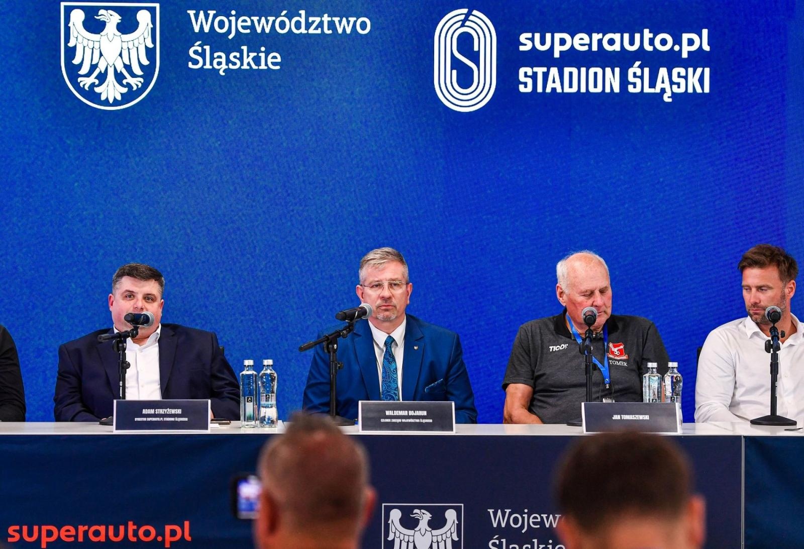 Zdjęcie w galerii na portalu naszraciborz.pl: 70 lat legendy i powrót ikon do Kotła Czarownic wiadomości z regionu