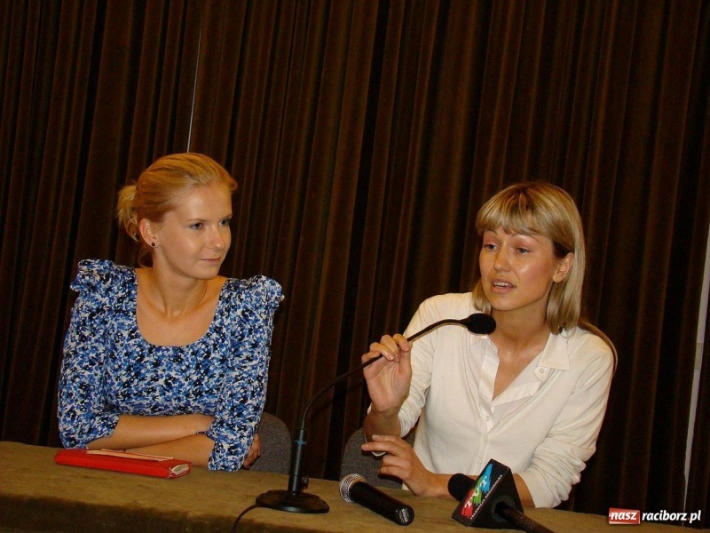 Zdjęcie w galerii na portalu naszraciborz.pl: Edyta Pazura apeluje: raciborzanki... wiadomości z regionu