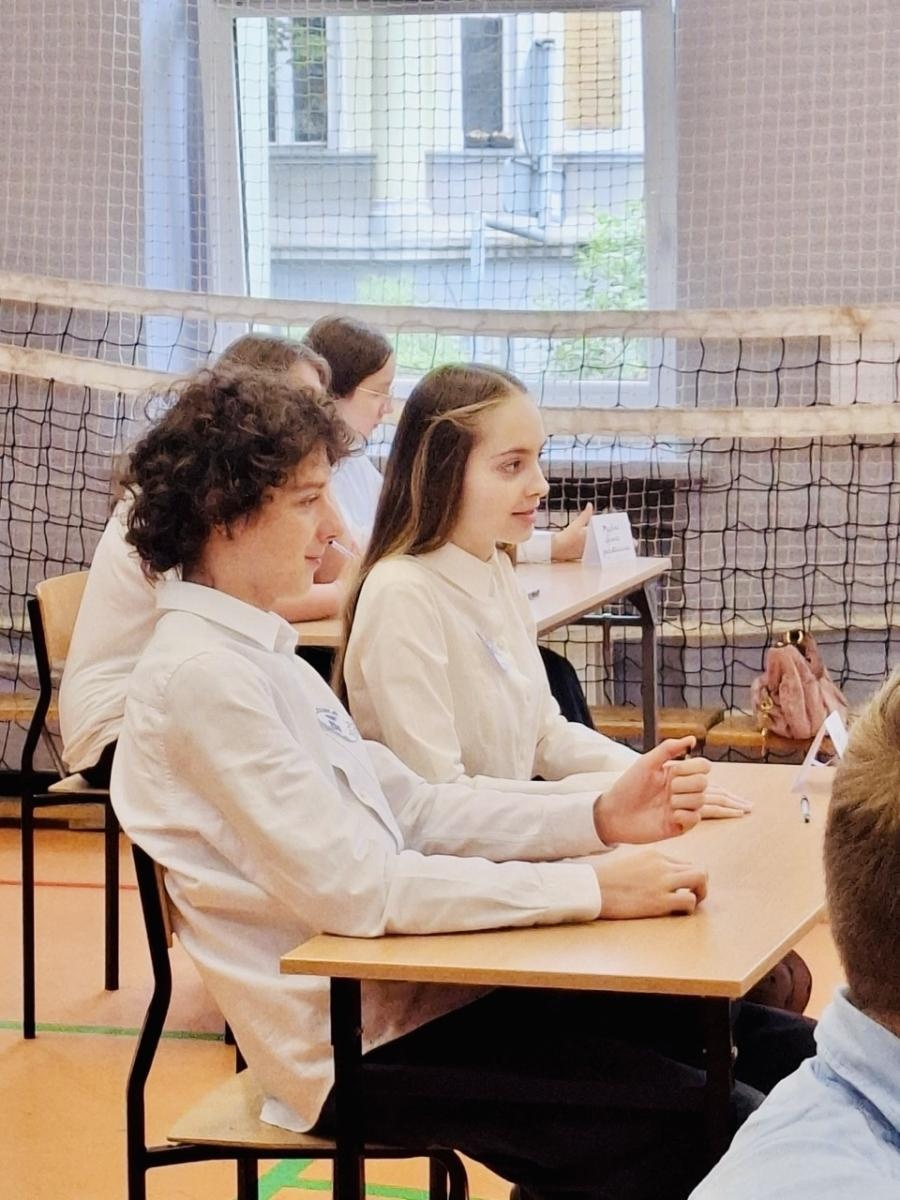 Zdjęcie w galerii na portalu naszraciborz.pl: Młodzi mistrzowie wiedzy i zabawy: Za nami jubileuszowa 20. edycja konkursu Mądra Głowa wiadomości z regionu
