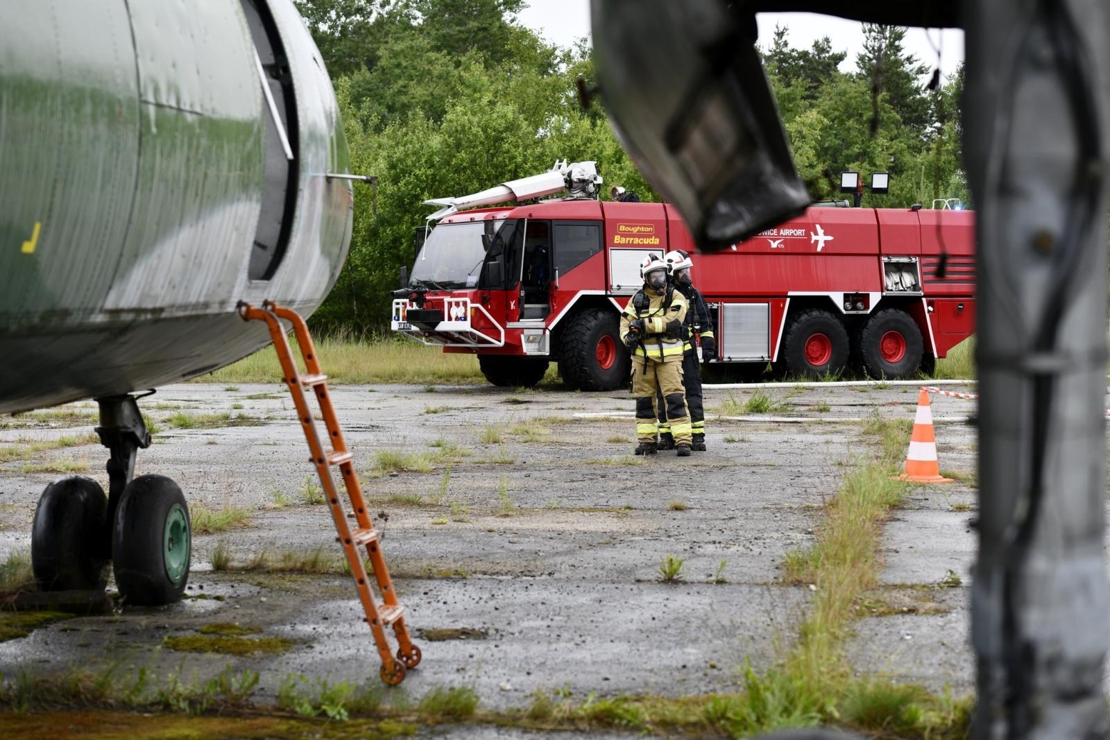 Zdjęcie w galerii na portalu naszraciborz.pl: Izotop 2026. Ćwiczenia służb na lotnisku w Katowicach-Pyrzowicach wiadomości z regionu