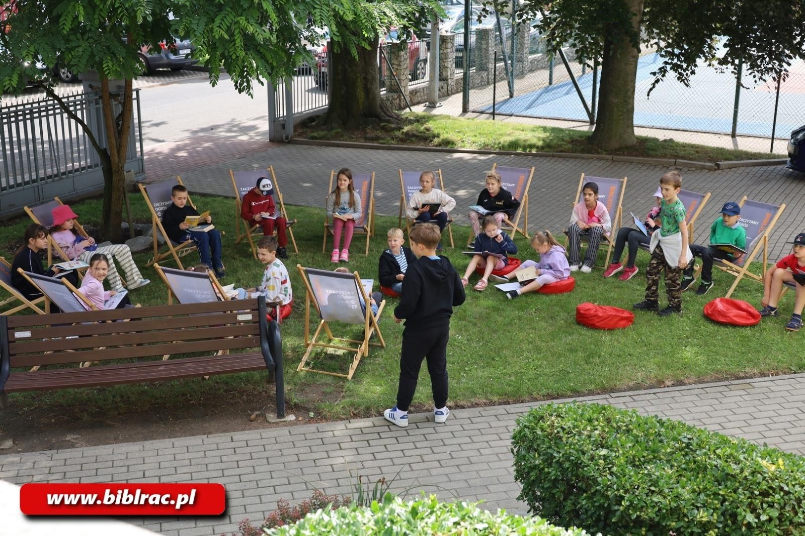 Zdjęcie w galerii na portalu naszraciborz.pl: Jak nie czytam, jak czytam! wiadomości z regionu