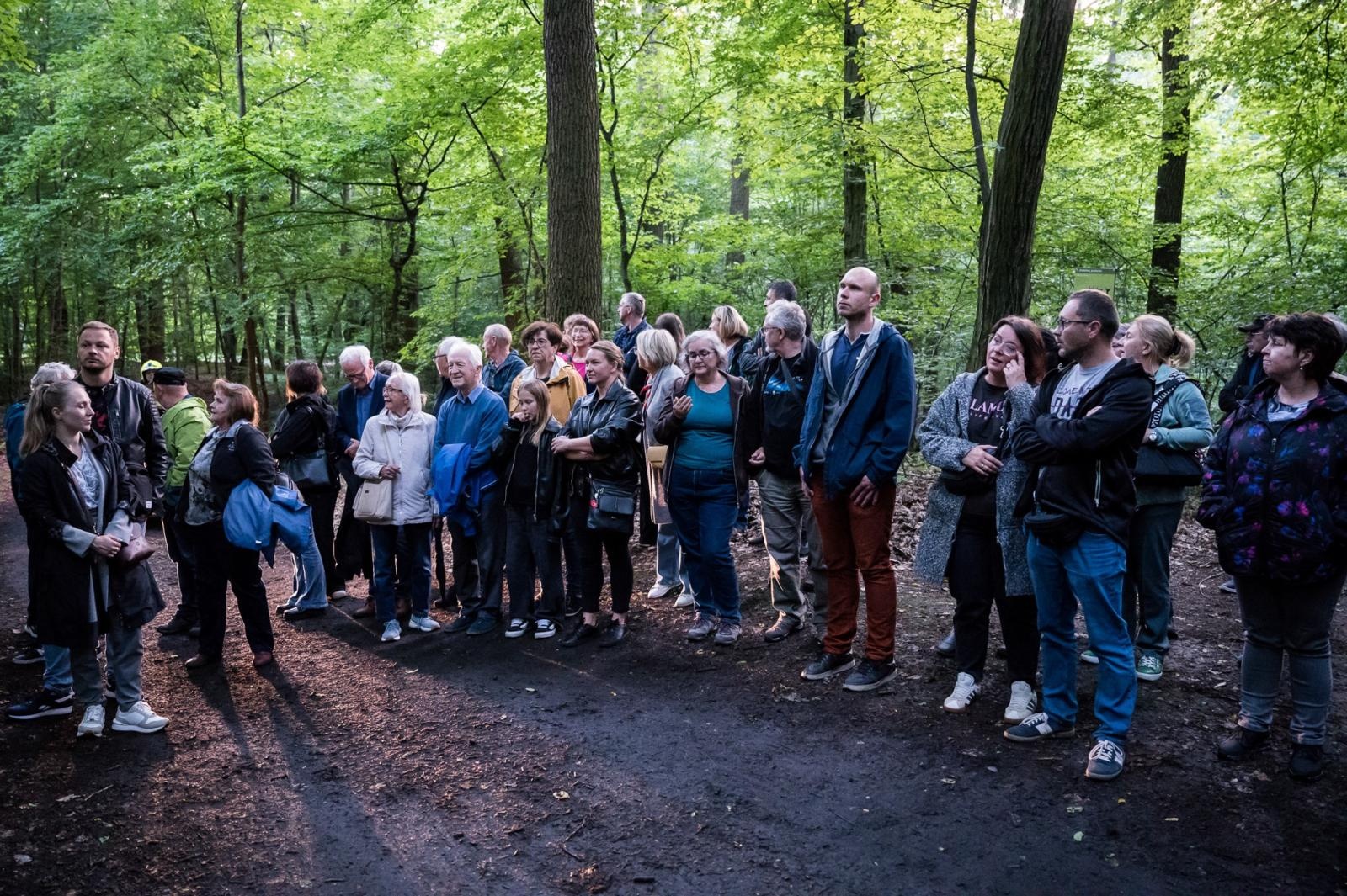 Zdjęcie w galerii na portalu naszraciborz.pl: Tajemnice Obory i słowiańskie dziedzictwo. Nocne wydarzenie na Zamku Piastowskim i w Raciborskim Grodzie wiadomości z regionu