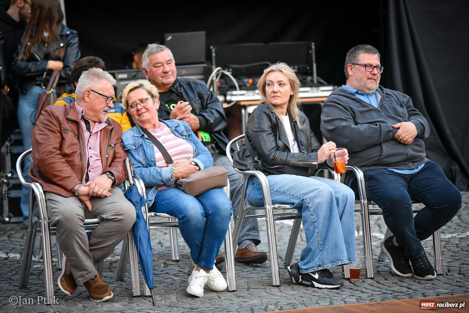 Zdjęcie w galerii na portalu naszraciborz.pl: Potańcówka na Ofce podczas Dni Raciborza 2026. Jazz, taniec i letnia atmosfera w sercu miasta wiadomości z regionu
