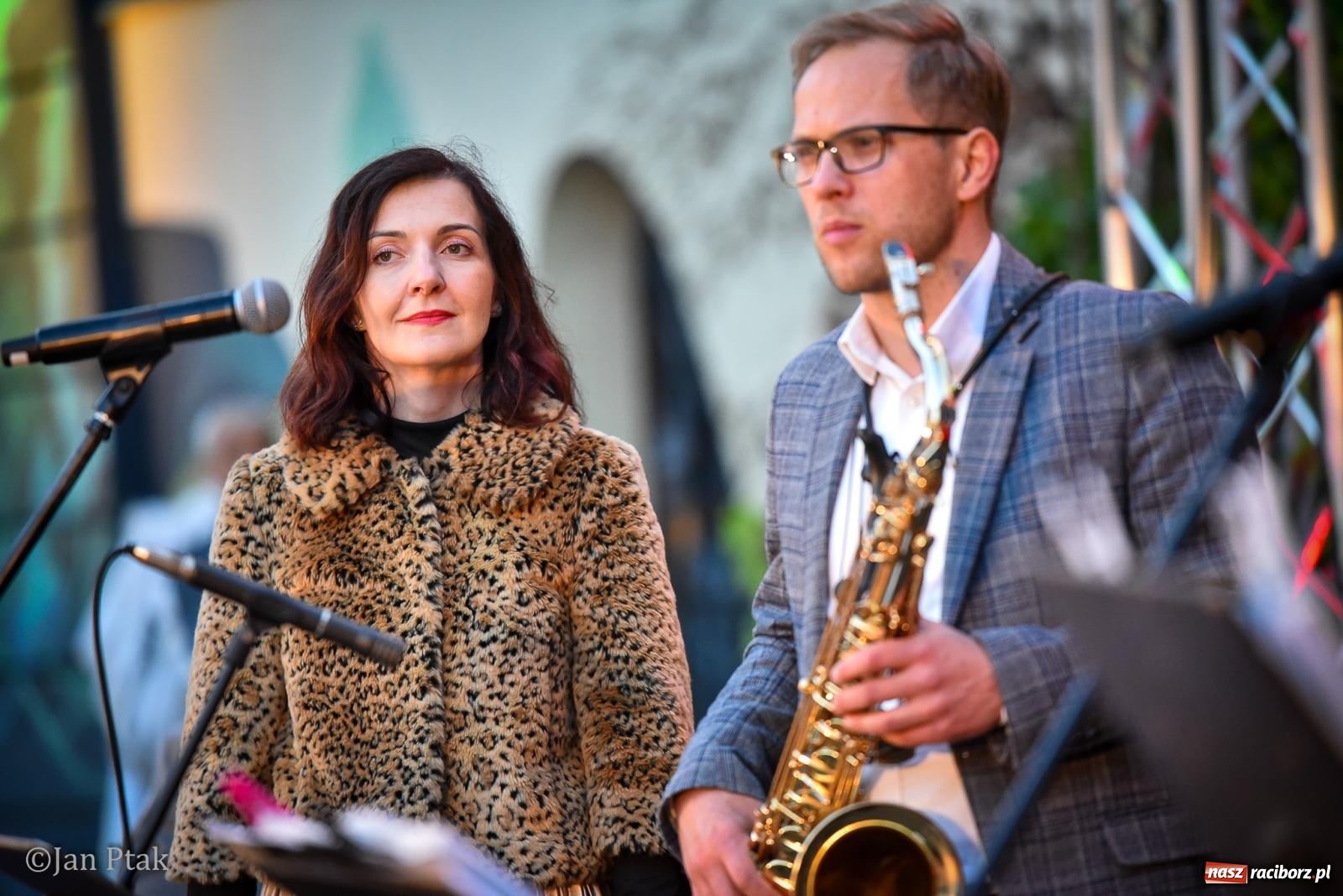 Zdjęcie w galerii na portalu naszraciborz.pl: Potańcówka na Ofce podczas Dni Raciborza 2026. Jazz, taniec i letnia atmosfera w sercu miasta wiadomości z regionu