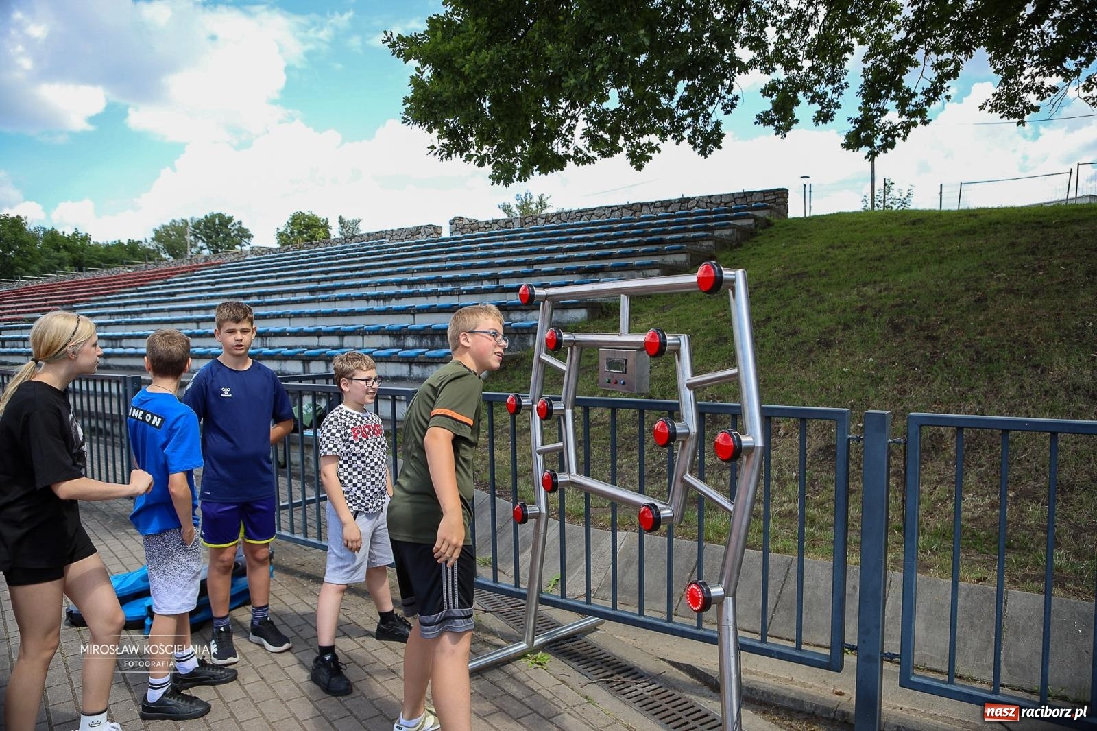Zdjęcie w galerii na portalu naszraciborz.pl: Dni Raciborza 2026 rozpoczęte Dniem Sportu. Olimpijczycy spotkali się z dziećmi i młodzieżą wiadomości z regionu
