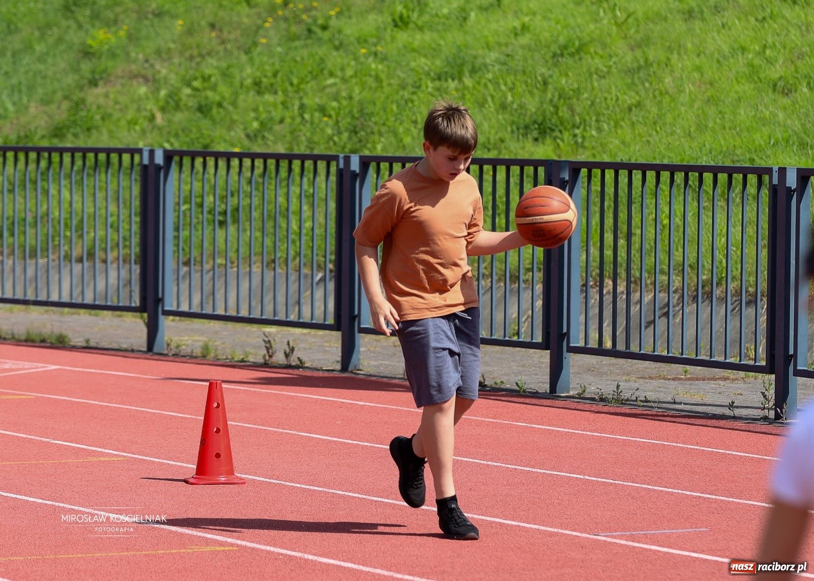 Zdjęcie w galerii na portalu naszraciborz.pl: Dni Raciborza 2026 rozpoczęte Dniem Sportu. Olimpijczycy spotkali się z dziećmi i młodzieżą wiadomości z regionu