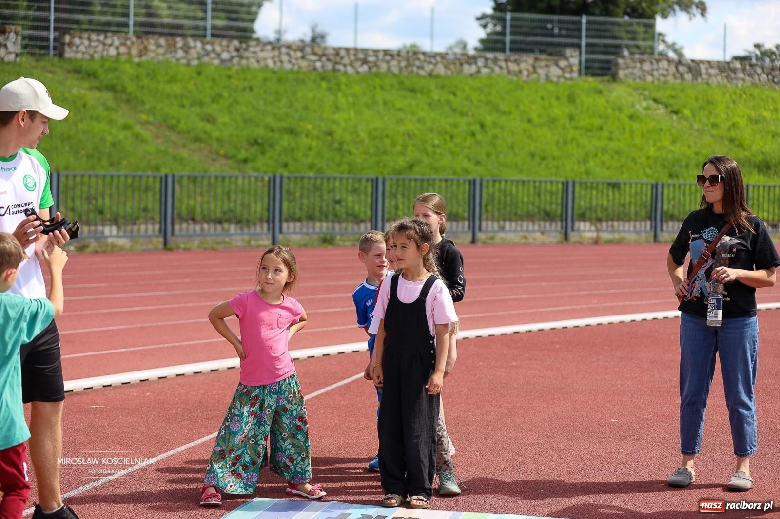 Zdjęcie w galerii na portalu naszraciborz.pl: Dni Raciborza 2026 rozpoczęte Dniem Sportu. Olimpijczycy spotkali się z dziećmi i młodzieżą wiadomości z regionu