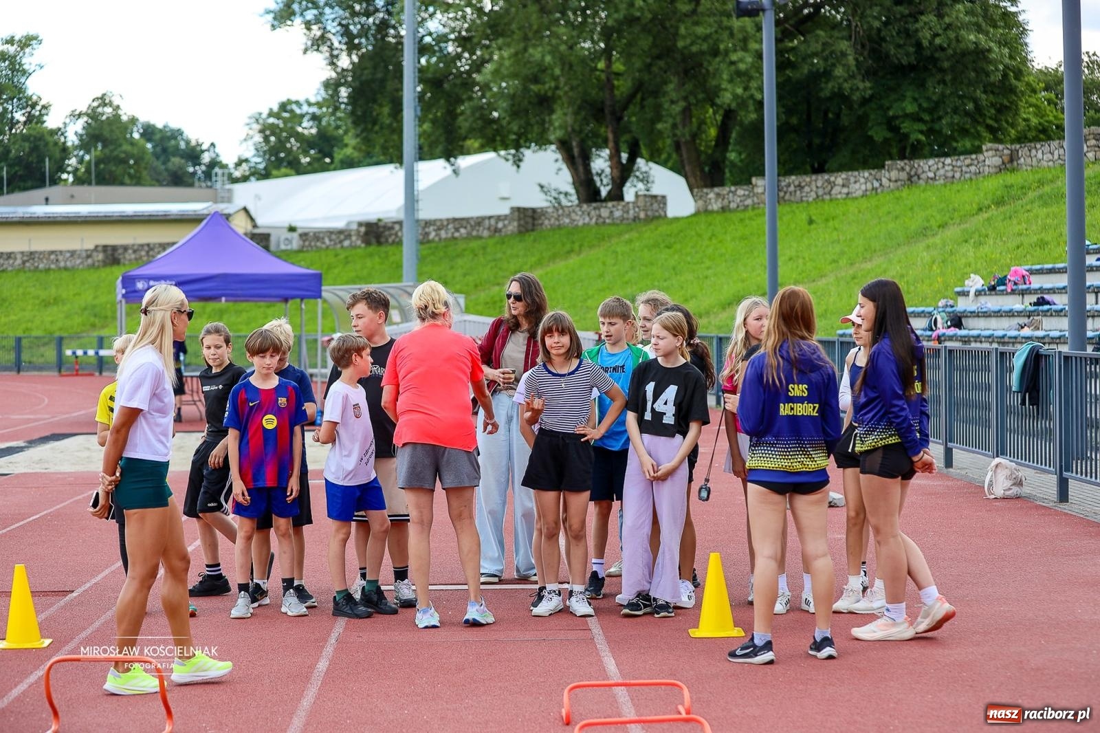 Zdjęcie w galerii na portalu naszraciborz.pl: Dni Raciborza 2026 rozpoczęte Dniem Sportu. Olimpijczycy spotkali się z dziećmi i młodzieżą wiadomości z regionu