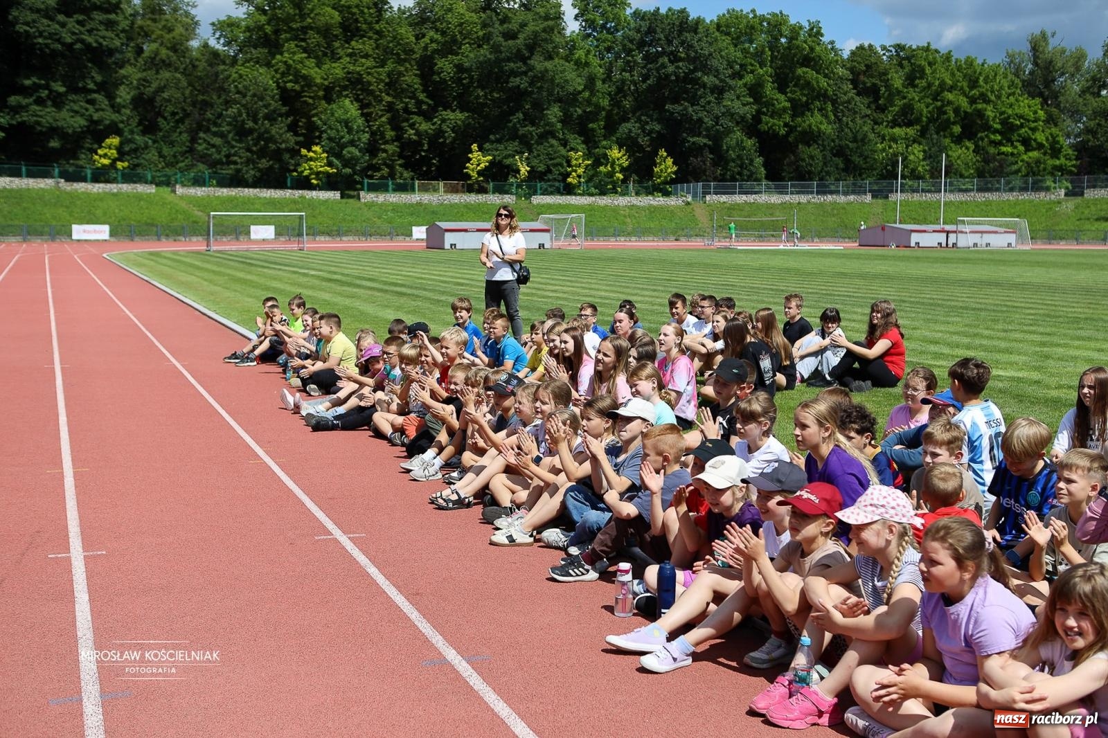 Zdjęcie w galerii na portalu naszraciborz.pl: Dni Raciborza 2026 rozpoczęte Dniem Sportu. Olimpijczycy spotkali się z dziećmi i młodzieżą wiadomości z regionu